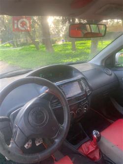 جيلي MK كروس